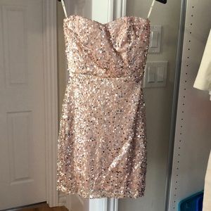 Sequinned pink strapless mini dress. Size S.